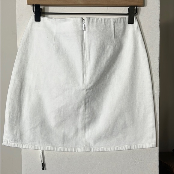 White A-Line Mini Skirt Tie Front Casual - Picture 7 of 9